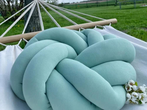 Poduszka supeł gwiazda - brudna mięta