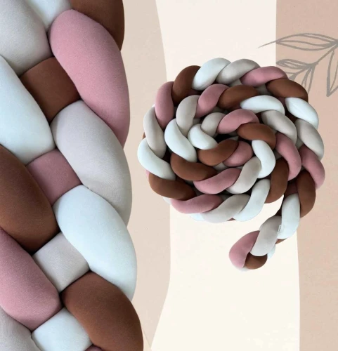 Wysoki ochraniacz warkocz 4-pasmowy Ecru, karmel, beż, brudny róż